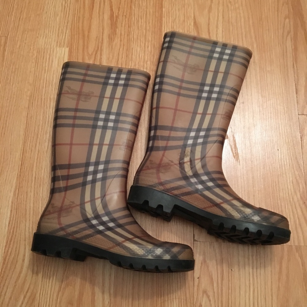 Burberry rain boots
